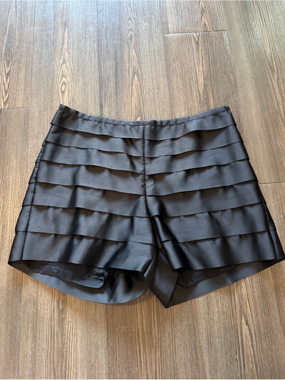 J. McLaughlin Layered/Ribbon Shorts